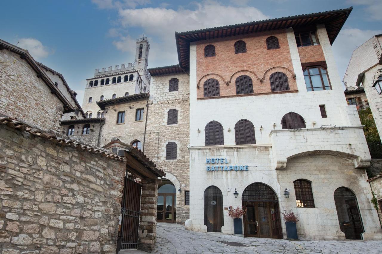 Hotel Gattapone Gubbio Buitenkant foto